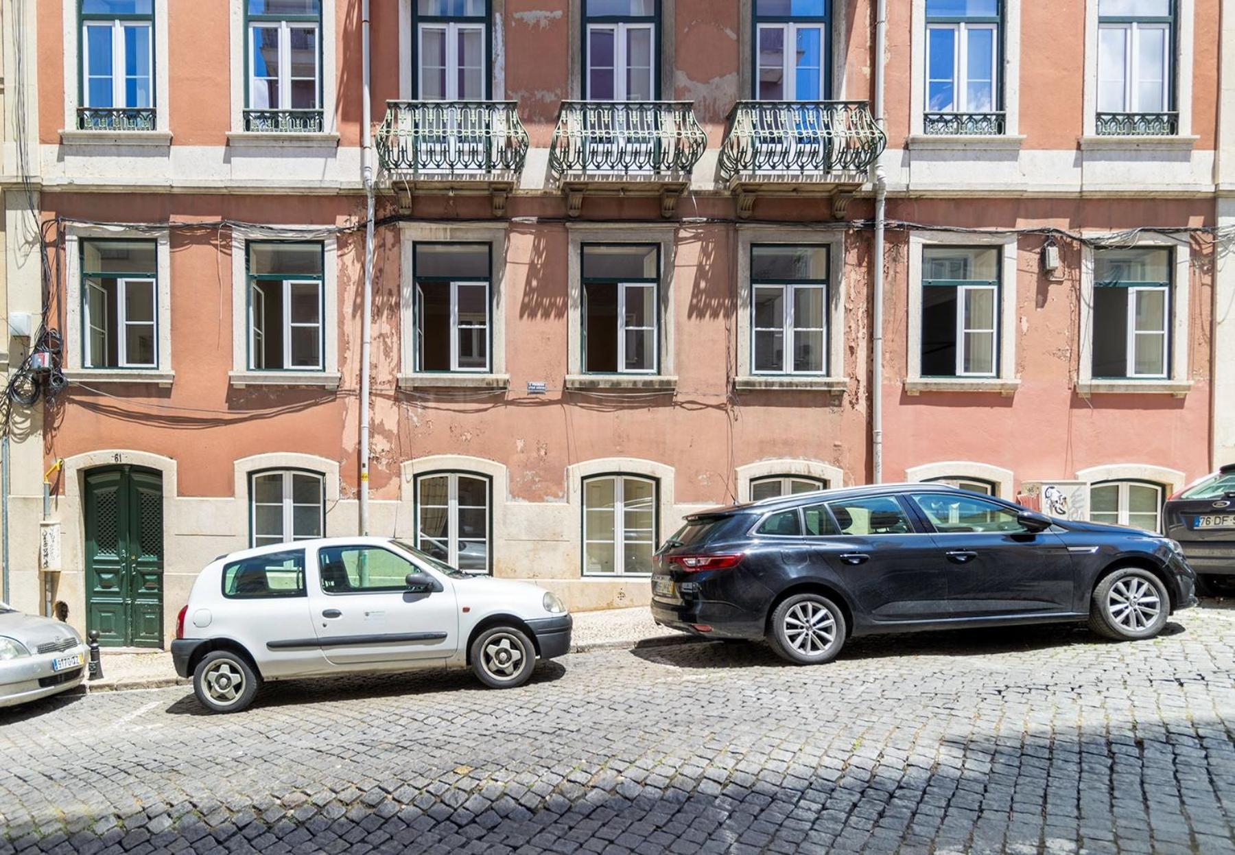 Principe By Central Hill Apartments Lisbon Luaran gambar