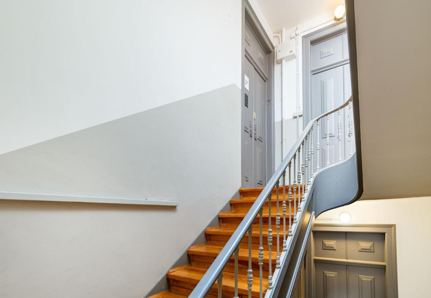 Principe By Central Hill Apartments Lisbon Luaran gambar