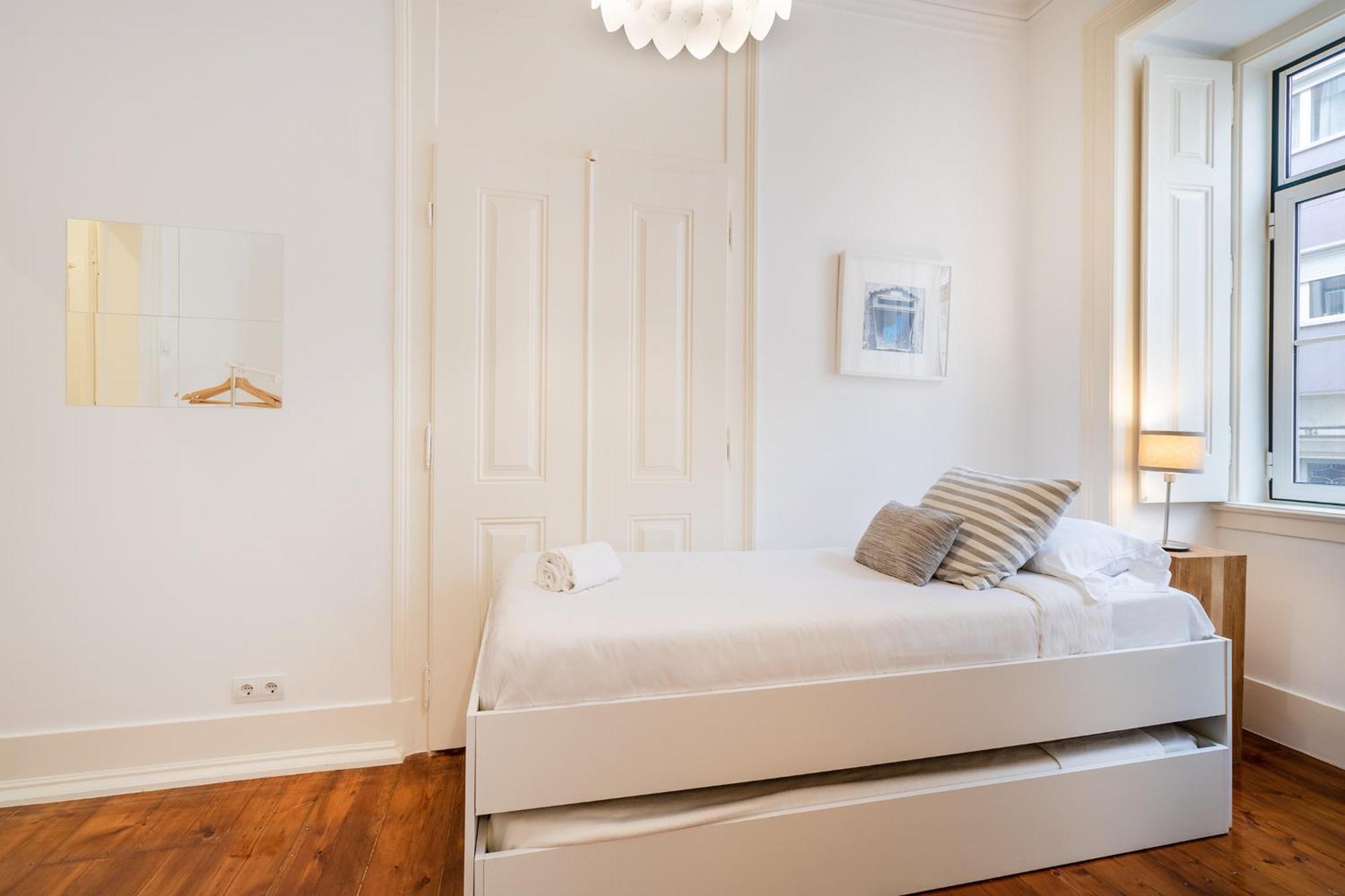 Principe By Central Hill Apartments Lisbon Luaran gambar