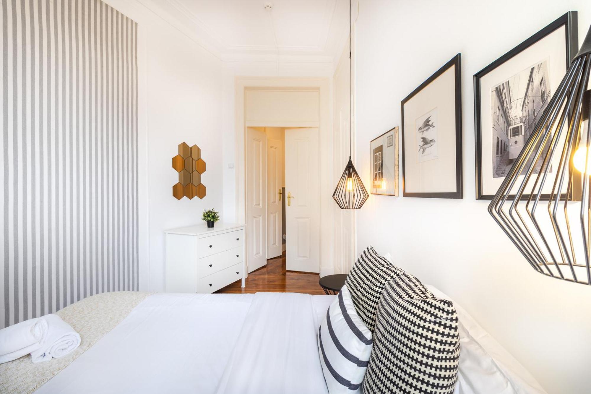 Principe By Central Hill Apartments Lisbon Luaran gambar