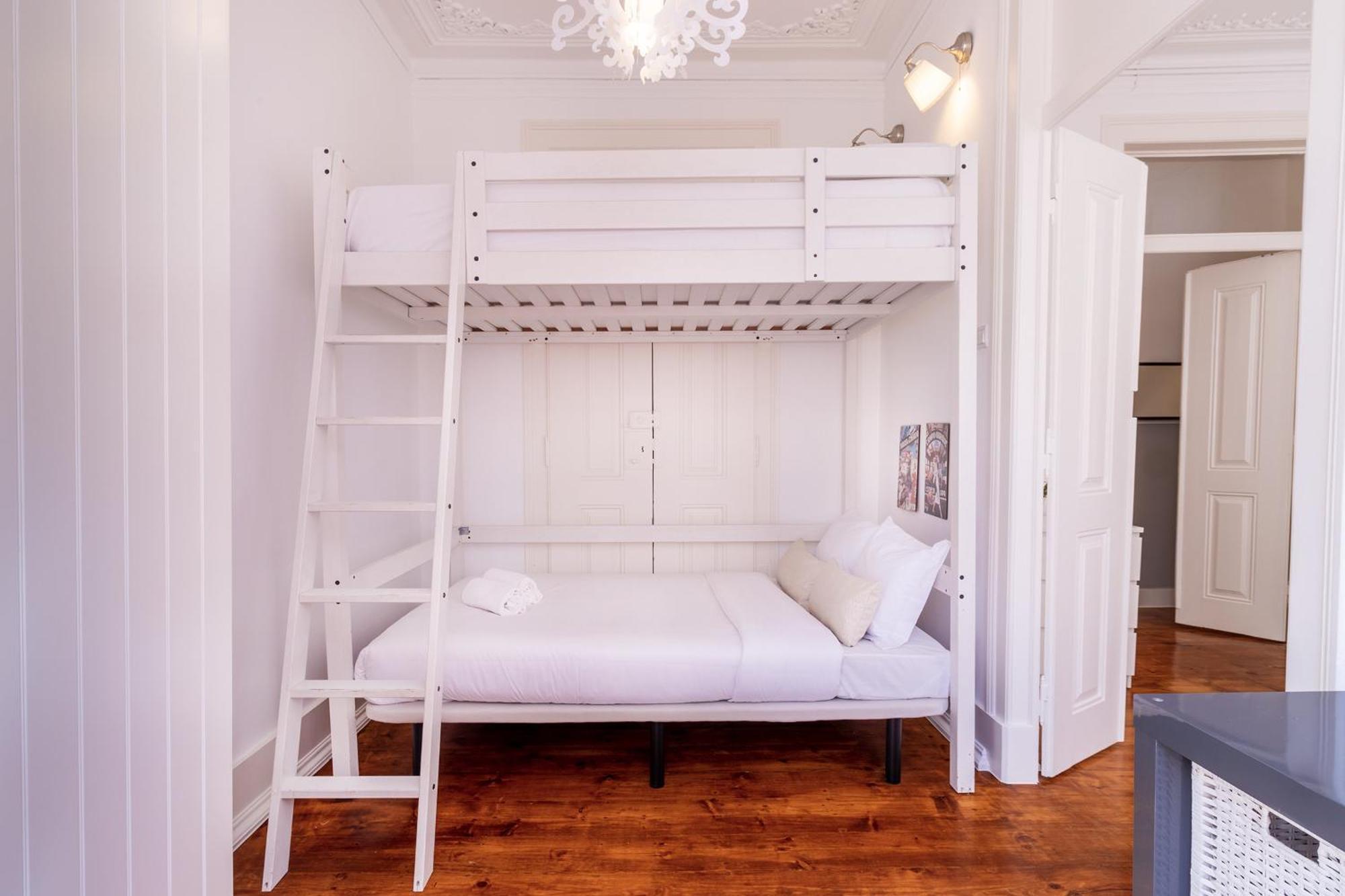 Principe By Central Hill Apartments Lisbon Luaran gambar