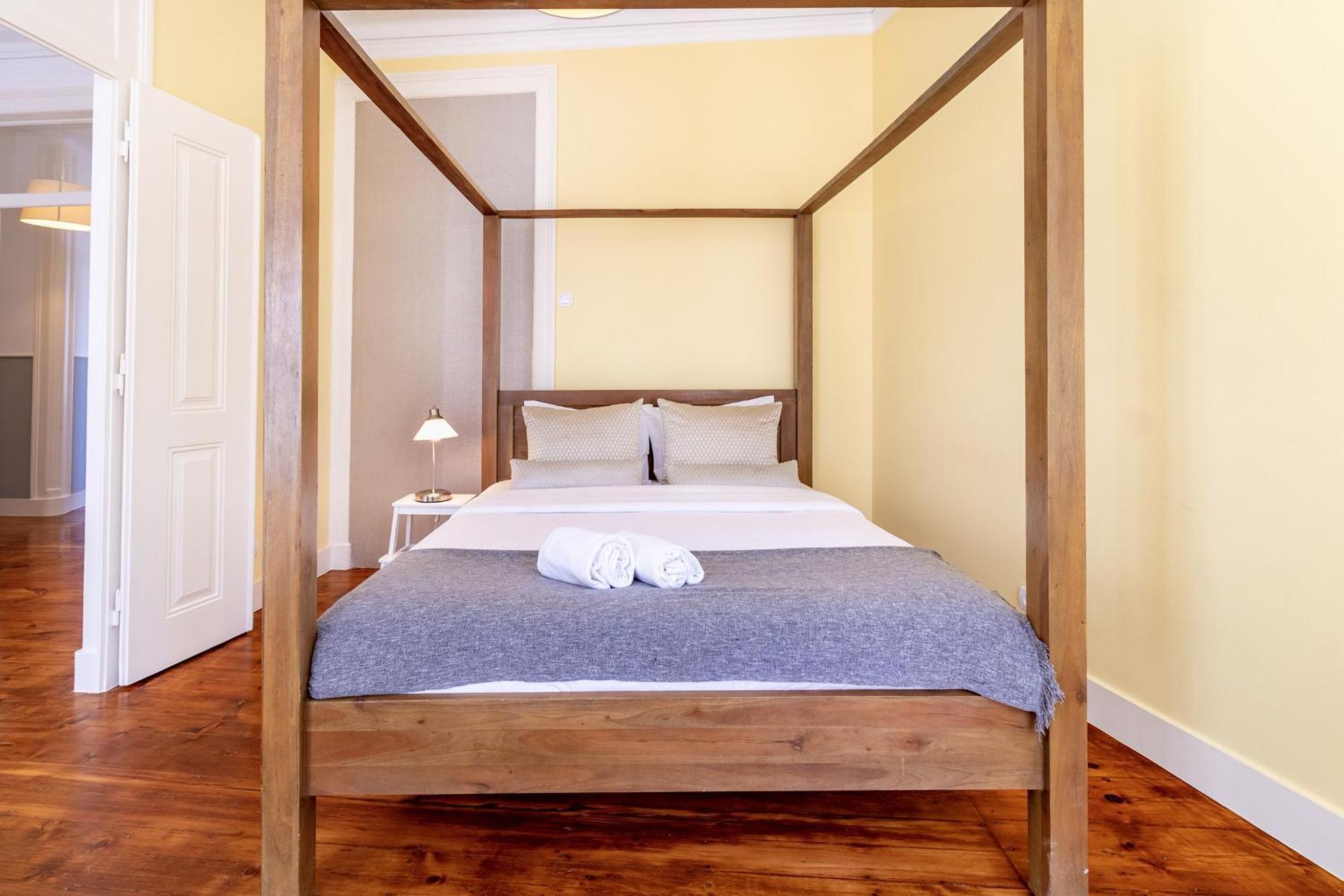 Principe By Central Hill Apartments Lisbon Luaran gambar